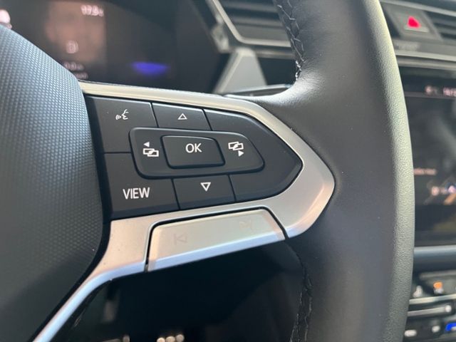 Fahrzeugabbildung Volkswagen Touran 1.5 TSI DSG GOAL LED AHK NAV 7-SITZE