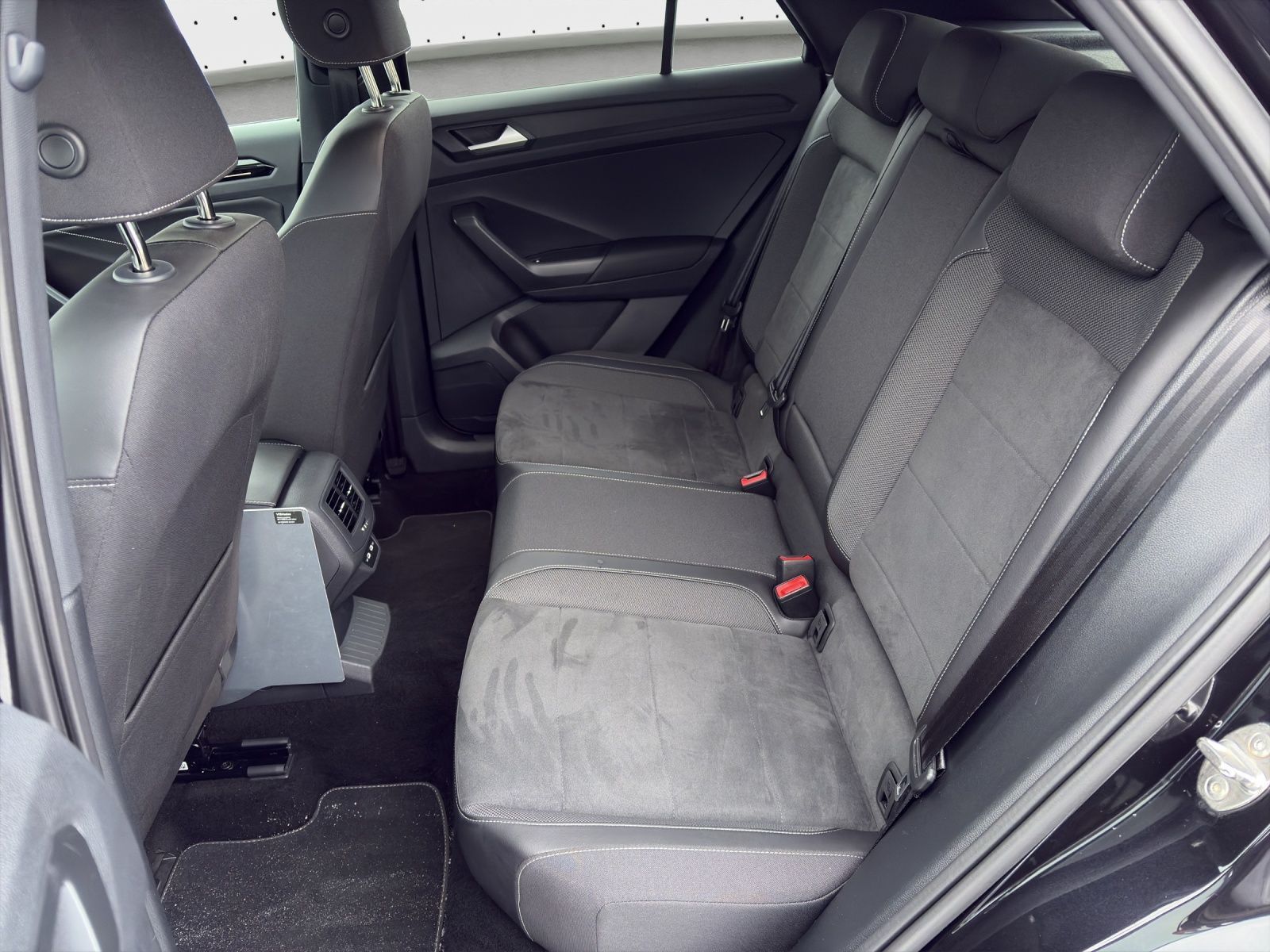 Volkswagen T-Roc - Bild 19