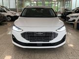 Ford Focus Turnier Titanium 1.5 TDCI LED+NAV+KAMERA - Ford Focus: Titanium Turnier