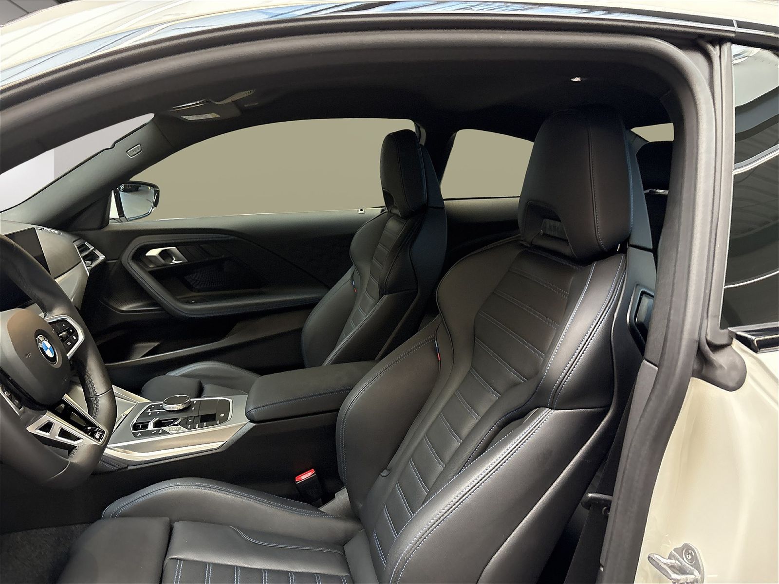 BMW 218 - Bild 11