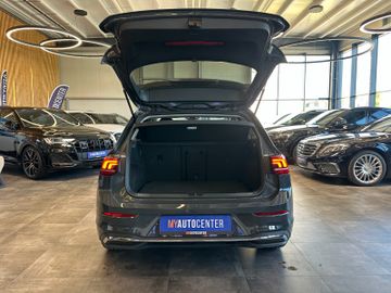 MYAUTOCENTER – Gebraucht- und Jahreswagen mit Werkstattservice in Pfaffenhofen Volkswagen Golf VIII *Keyless*Totwinkel*ACC*PDC*LED*VOLL