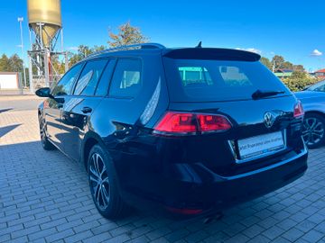 Volkswagen Golf - 9