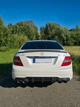 Mercedes-Benz C 63 AMG V-max offen, Rückfahrkamera... - Mercedes-Benz: R 63
