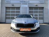 Skoda Octavia 1.5TSI Navi+Virtual+Sitzhz.v,h+ACC+LED - silberne Skoda Octavia