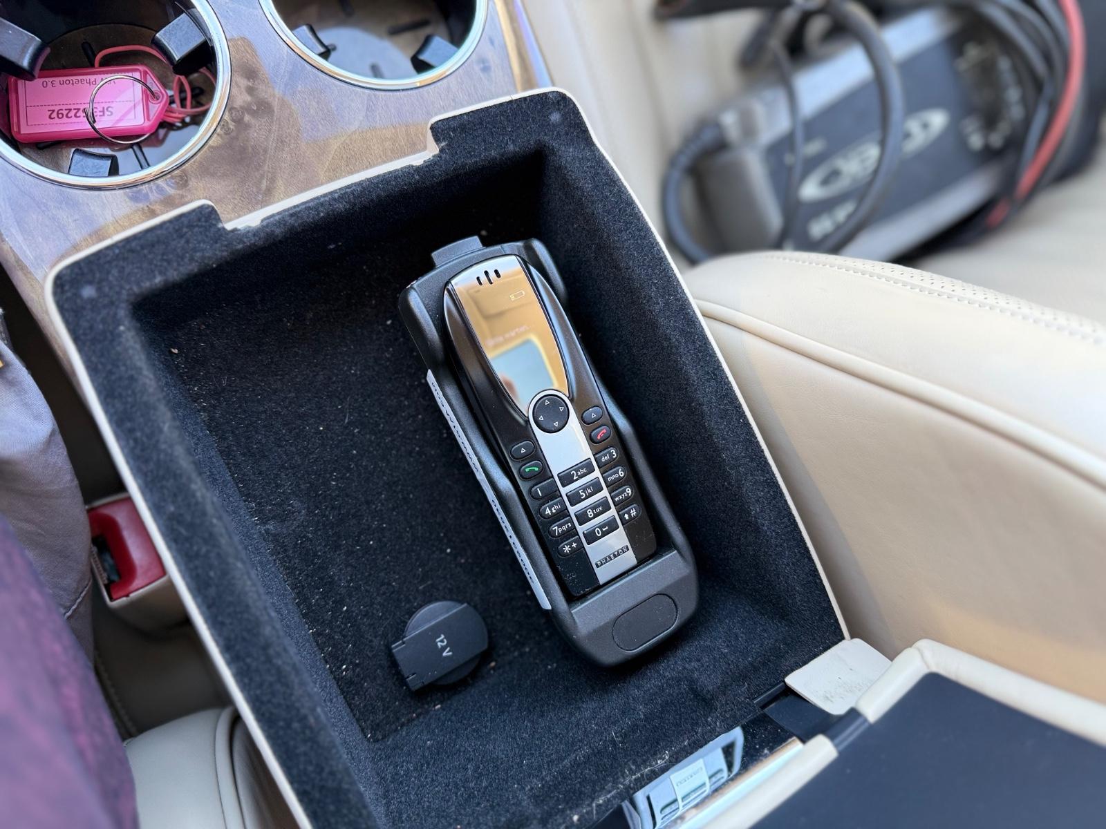 Volkswagen Phaeton / 4Motion /  Schiebedach / DYNAUDIO