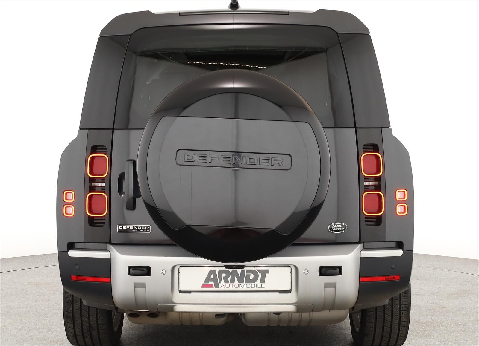 Land Rover Defender 130 D300 AWD First Edition Pano 22 AHK foto 3