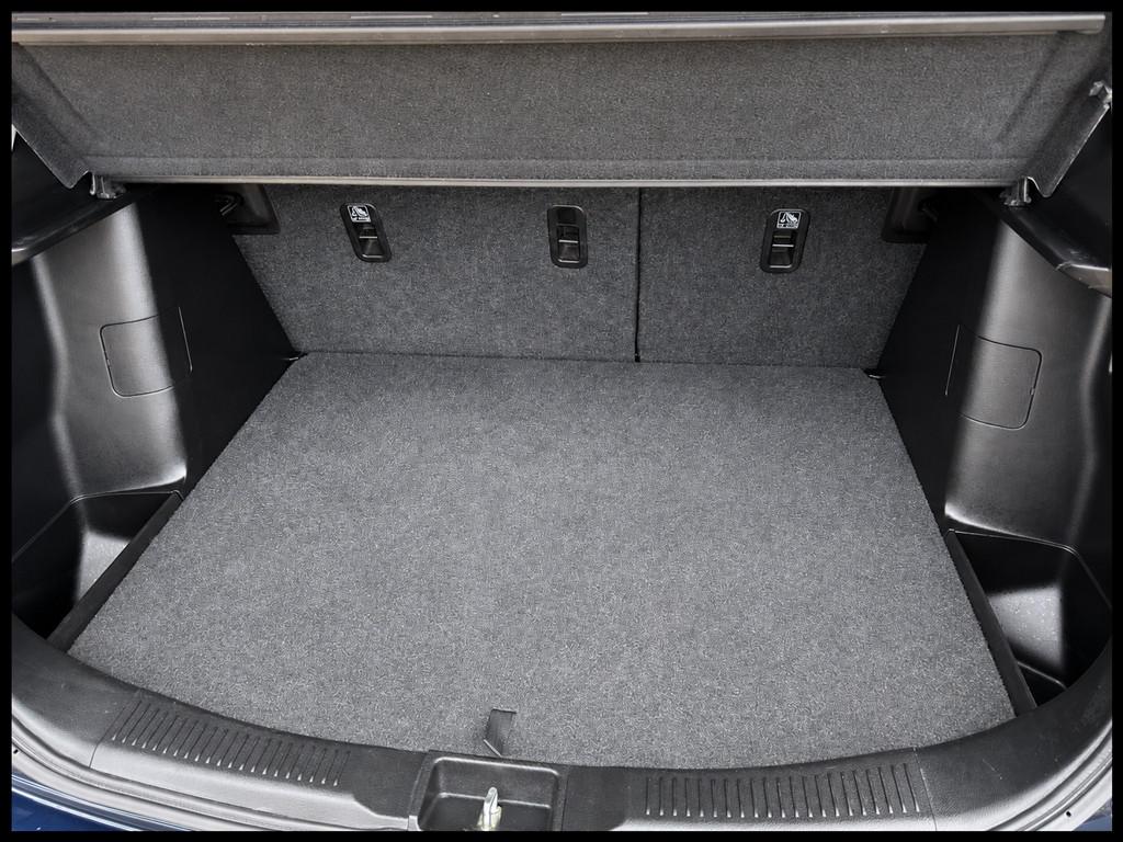 Suzuki S-CROSS 1.4 HYBRID COMFORT | LED | ALU