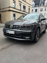 Volkswagen Tiguan TDI DSG 4MOTION HIGHLINE R-LINE.PANORAMA 