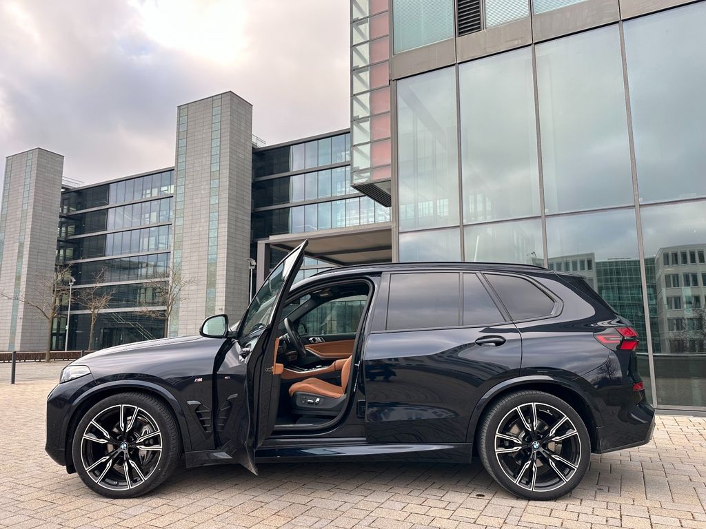 Image of BMW X5