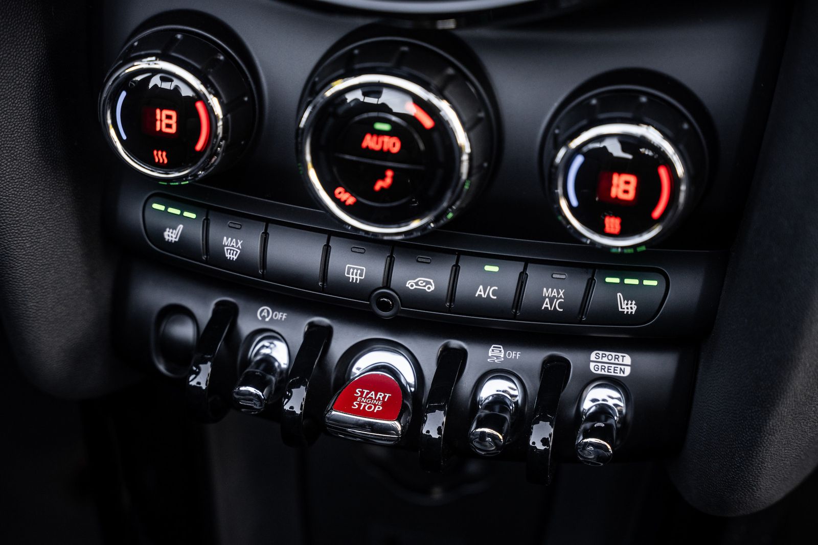 Fahrzeugabbildung MINI John Cooper Works Cabrio FACELIFT/AERO-PACK/LED