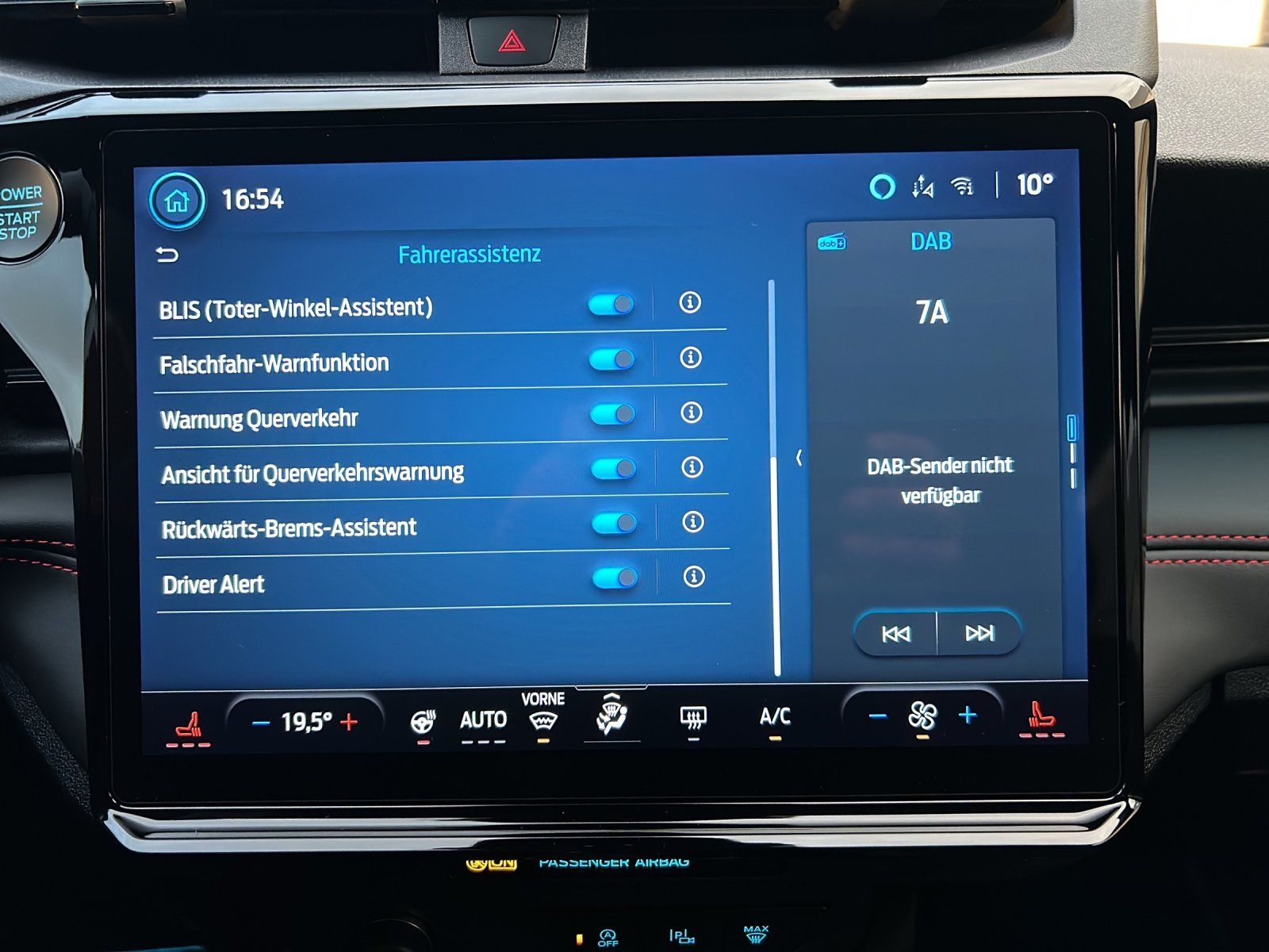 Fahrzeugabbildung Ford Puma 1.0 ST-Line X Aut./LED/ACC/360°/NAVI/SHZ/