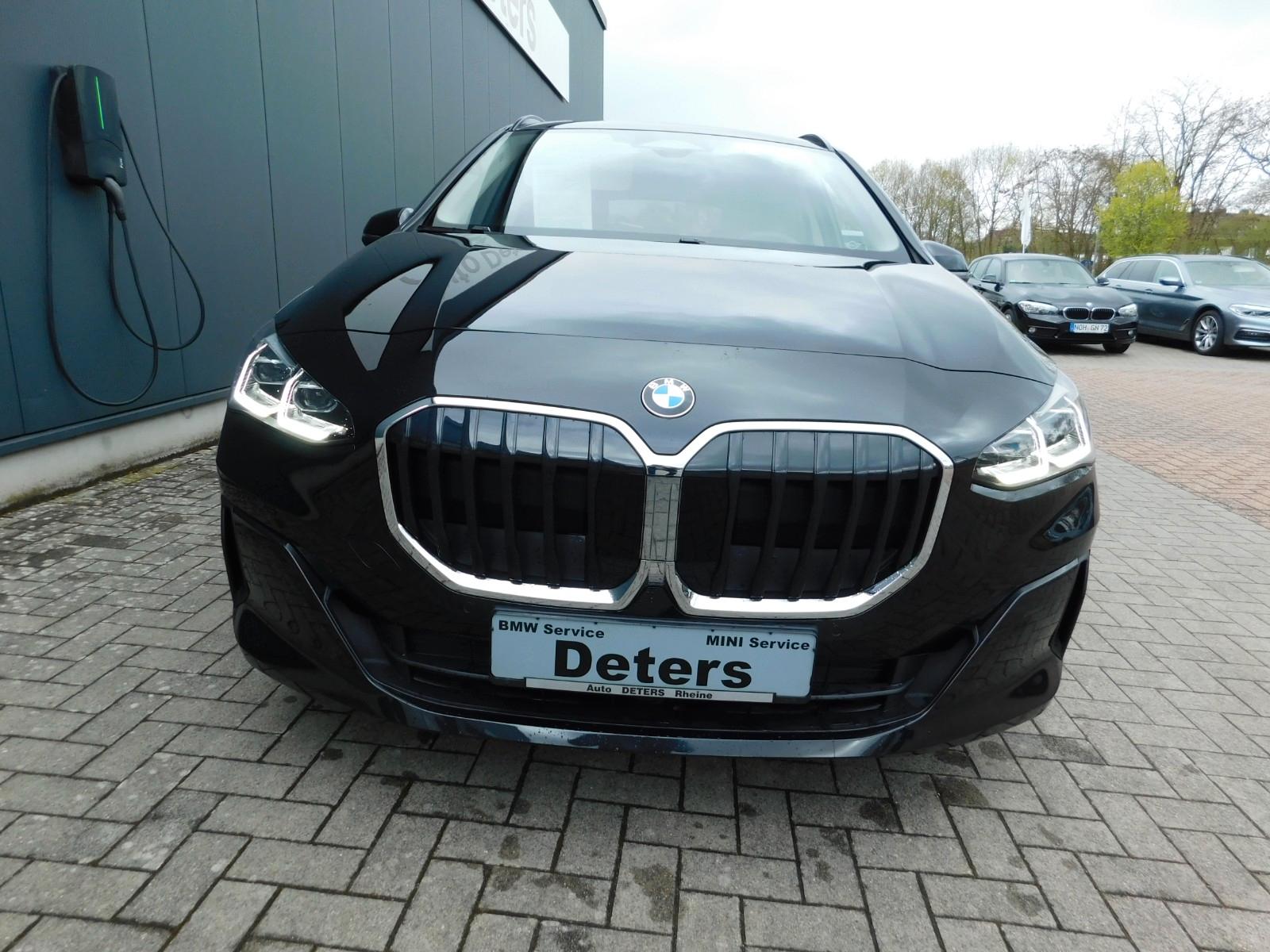 BMW 218 Active Tourer +Panoramadach+AHK+LED