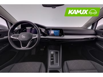 Volkswagen Golf - 10