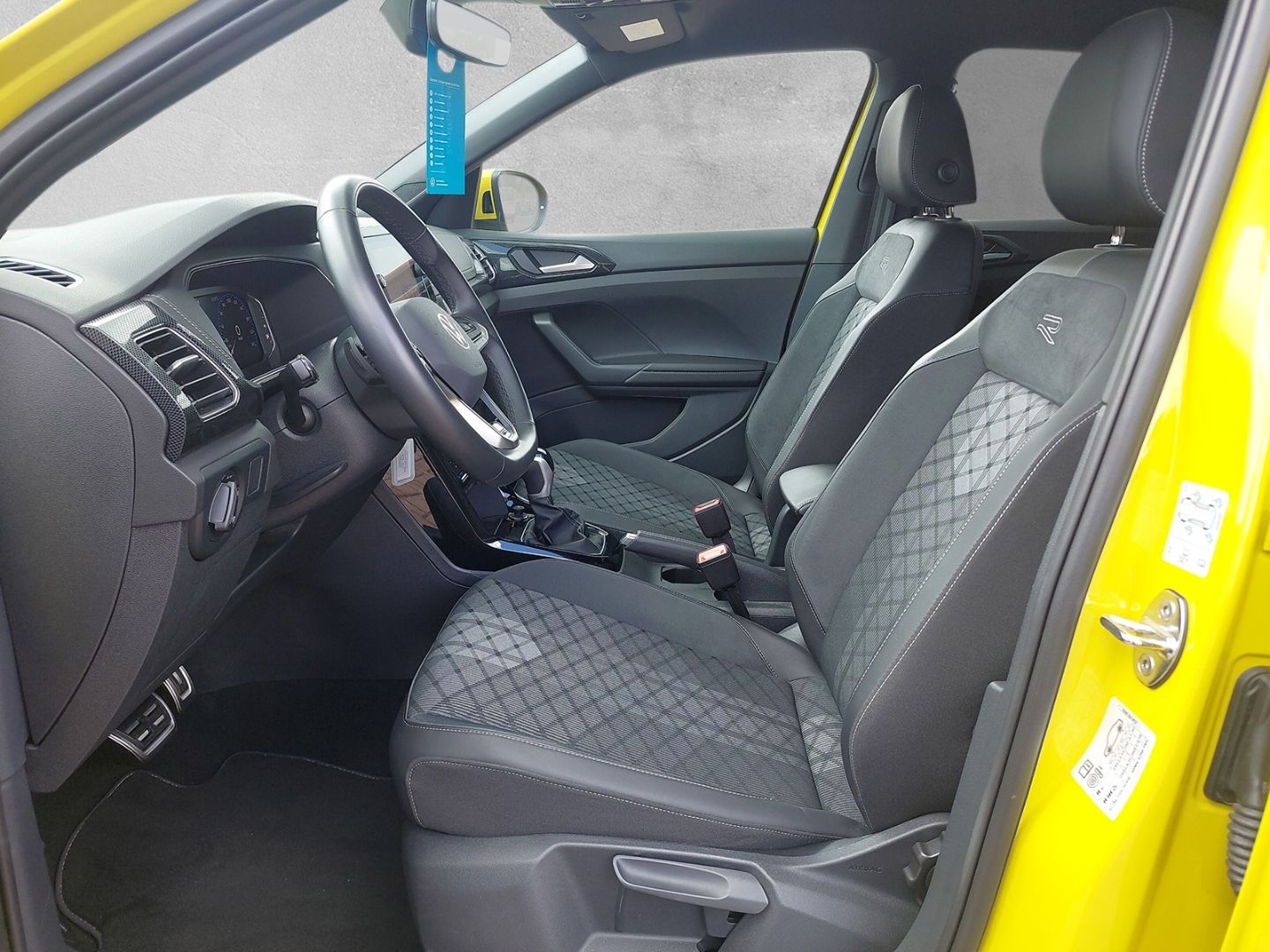 Volkswagen T-Cross 1.5 TSI R-Line DSG Navi LED Digitales Co foto 5