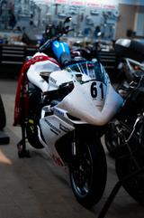 Yamaha R1 RN19 RENNSTRECKE RACEBIKE - YAMAHA R1 RACE