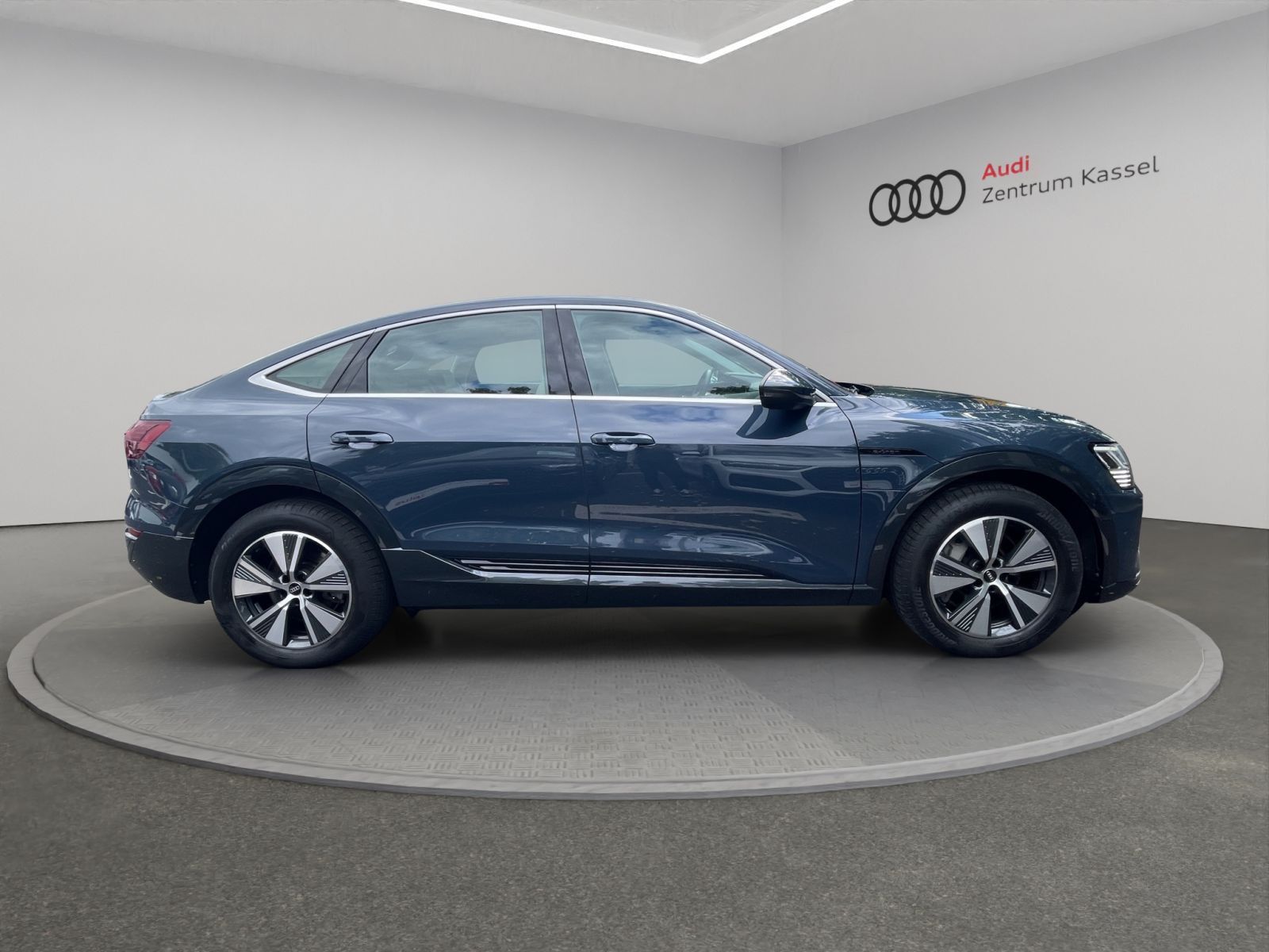 Audi Q8 e-tron - Bild 8