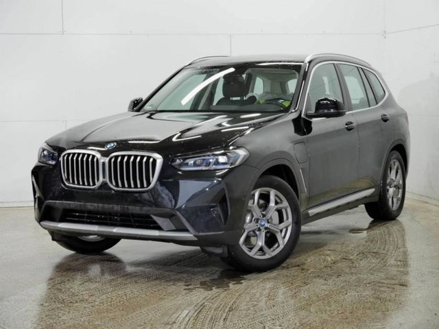 BMW X3 xDrive 30 e Sport Laser HeadUp AHK Kam Sound