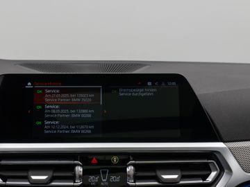Fahrzeugabbildung BMW M340d xDr Tour HUD ACC Kamera 360° Pano HiFi