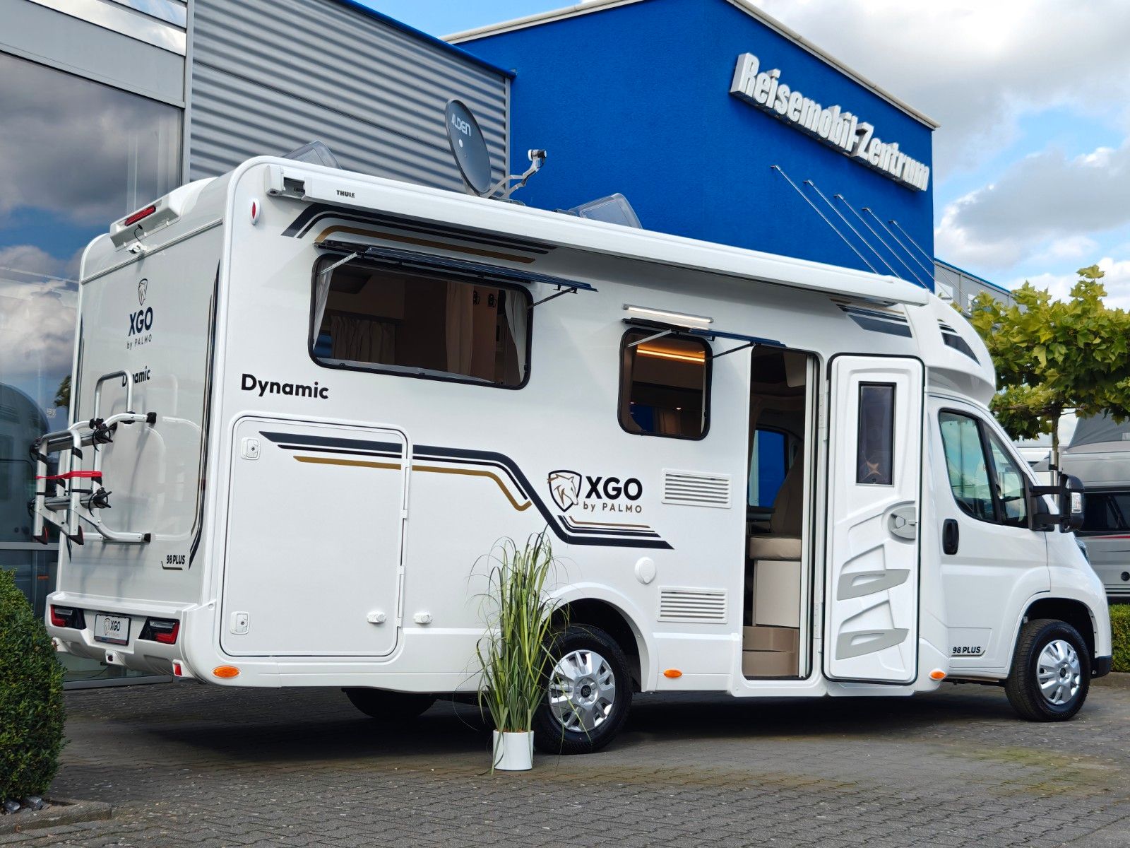 Fahrzeugabbildung XGO Dynamic 98 Plus - Modell 2025