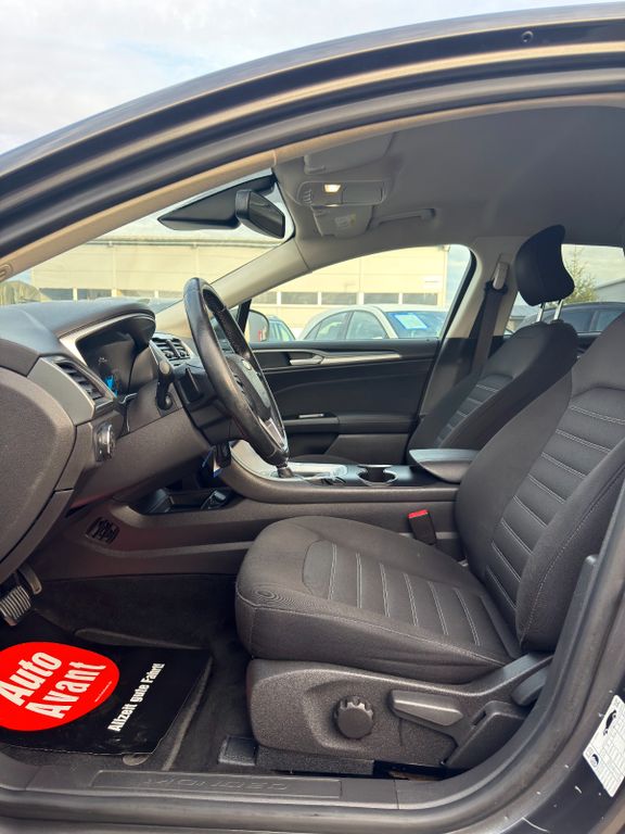 Ford Mondeo - Bild 12