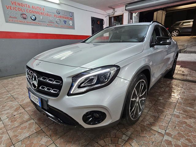 Mercedes-Benz MERCEDES GLA PREMIUM 4MATIC 2017 PARI AL NUOVO