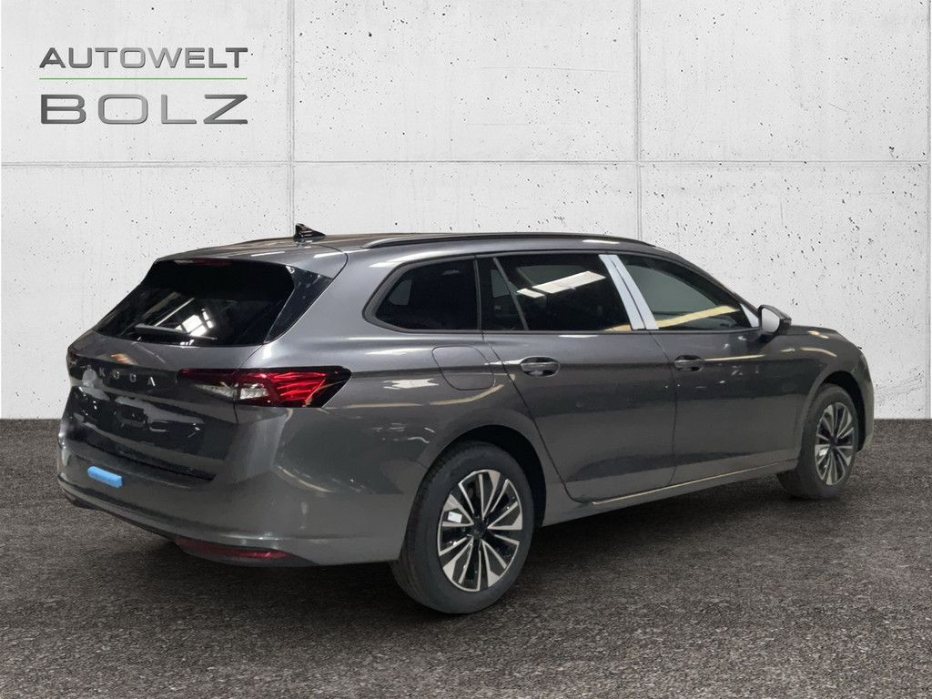 Skoda Superb - Bild 4