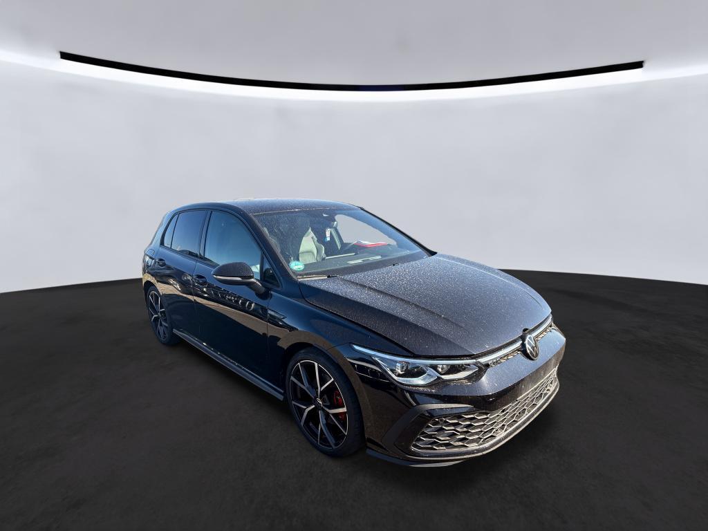 Volkswagen Golf VIII Lim. GTD 2.0 DSG/LEDER/AHK/CAM/ACC/19"