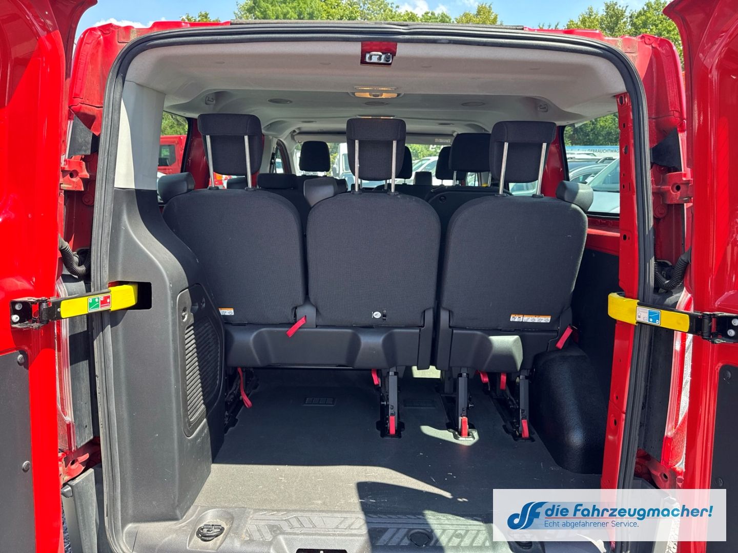 Fahrzeugabbildung Ford Transit Custom 310 L1 Trend Temp Tel.-Vorb. *303