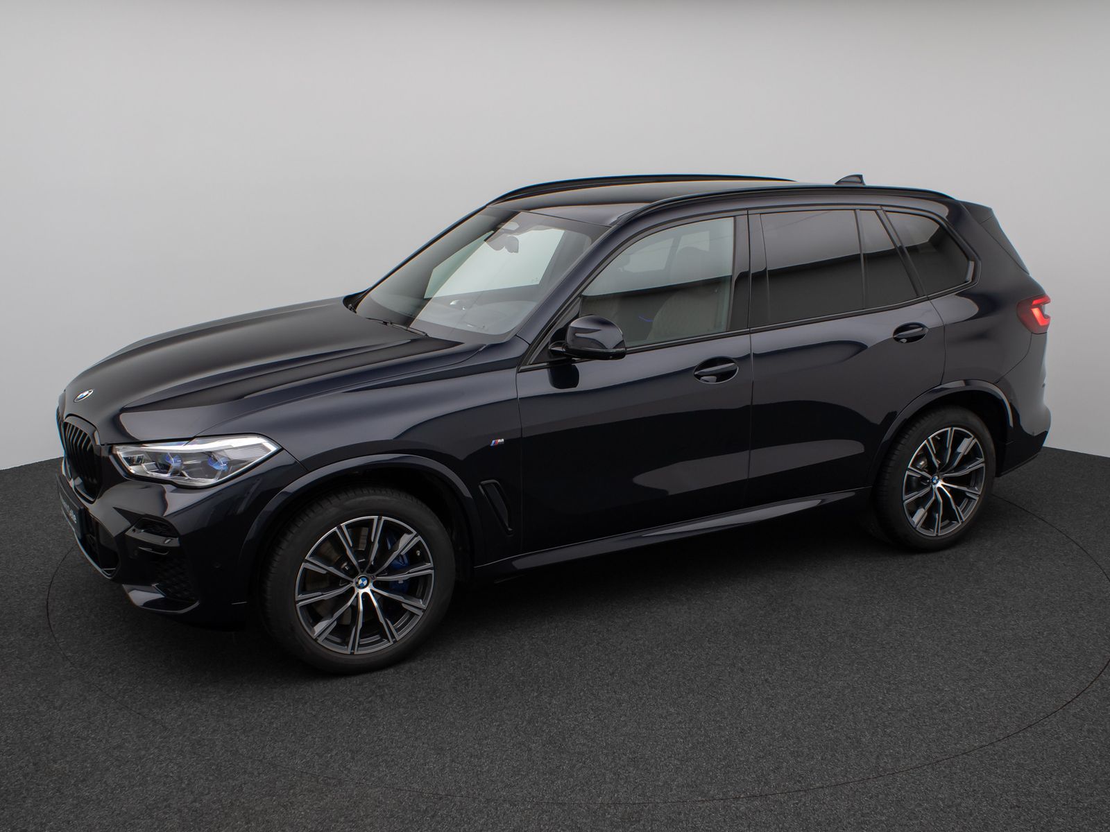 Fahrzeugabbildung BMW X5 xD40d M Sport 360° Laser HUD DAB Individual