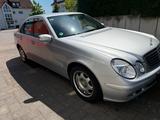 Mercedes-Benz E 200 CDI Top Zustand, kaum km, 2. Hand, TÜV neu - Mercedes-Benz E 200: E200cdi
