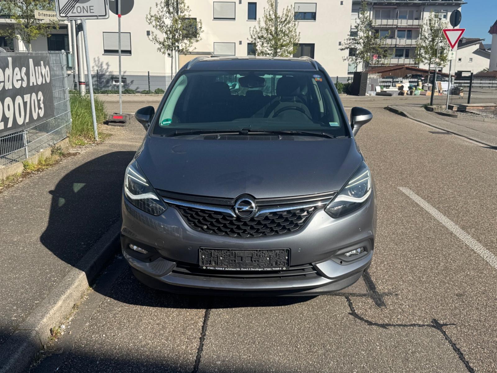 Opel Zafira C Innovation 7-Sitzer / Automatik /