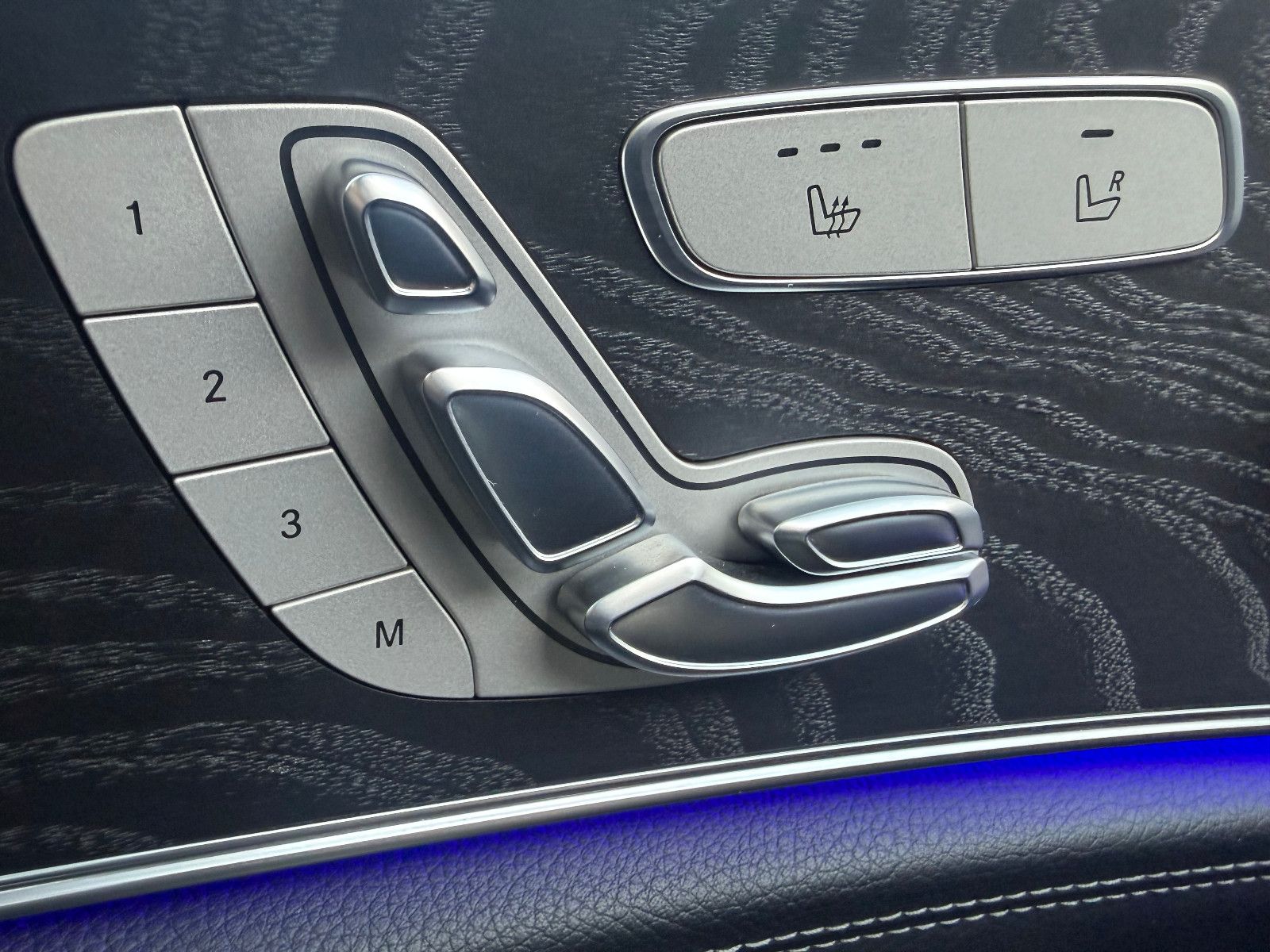 MERCEDES-BENZ E 450 4Matic AMG.Line AHK/KAMERA/LED – Foto 20
