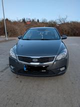 Kia cee'd / Ceed 1.4 CVVT Vision Vision - Kia aus 2011: Cee D