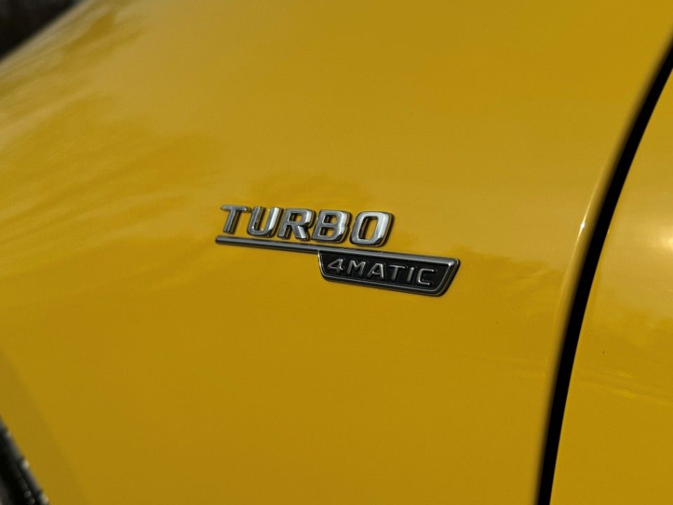 Fahrzeugabbildung Mercedes-Benz CLA 35 AMG 4Matic Burmester Allwetterreifen