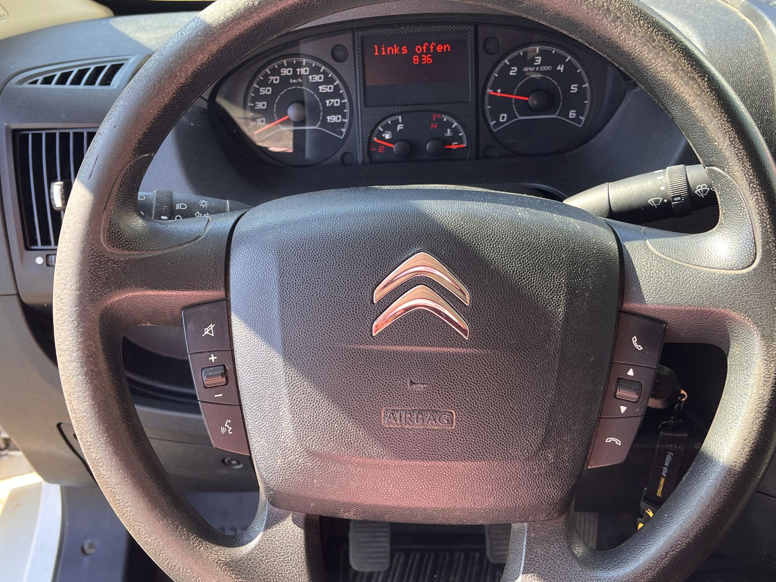 Fahrzeugabbildung Citroën Jumper Kasten 30 L1H1 PROLINE BlueHDi 110