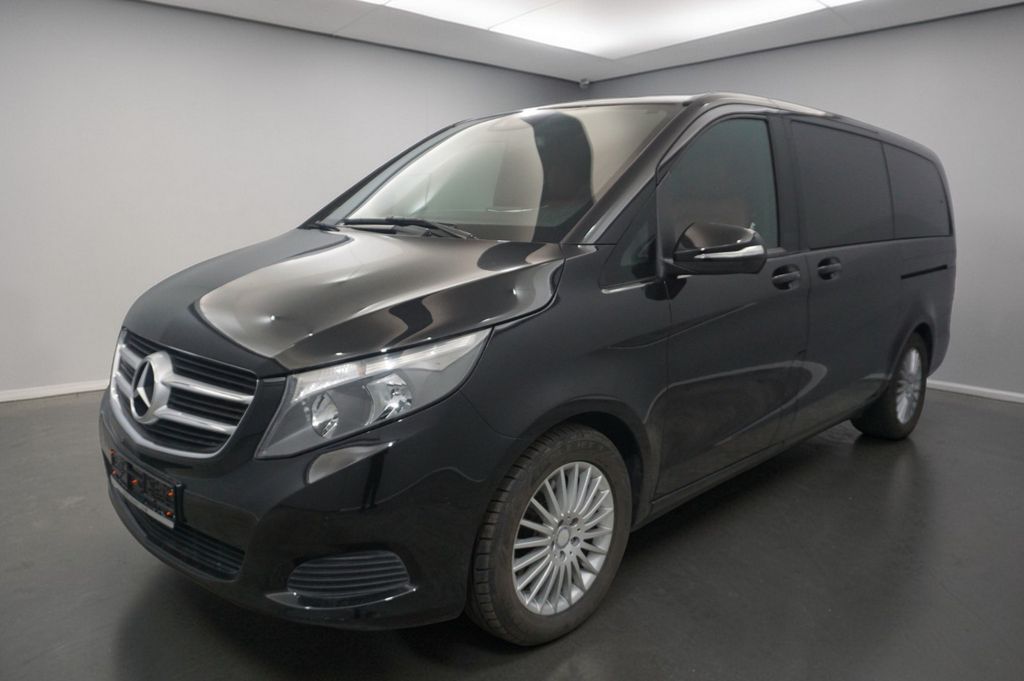 Mercedes-Benz V 220