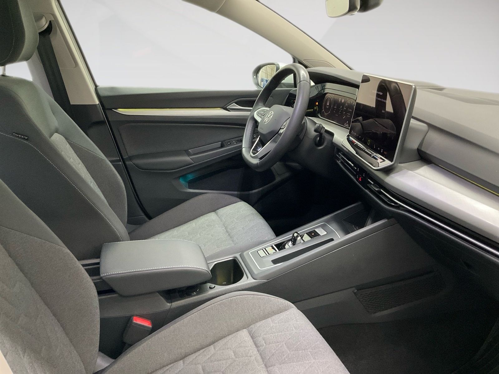 Volkswagen Golf - Bild 9