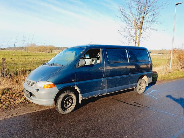Toyota Hiace 2.5 Lang / Klima