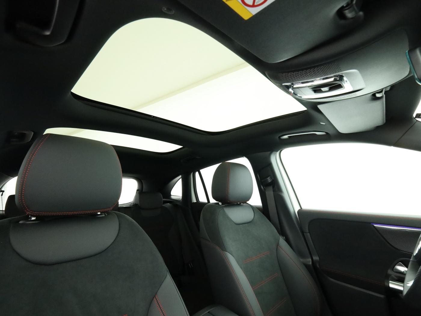 Mercedes-Benz GLA AMG*Night*19''*Pano*Multibeam*Klimaautom, миниатюра 21