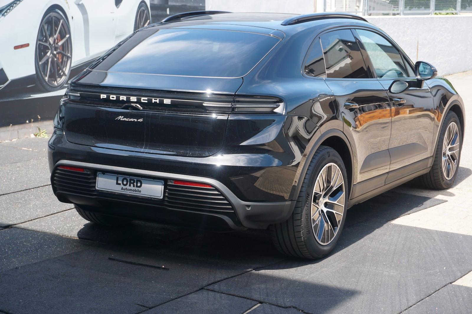 Porsche Macan Electric 4*PASM*Pano*SportChrono*ACC*18Weg