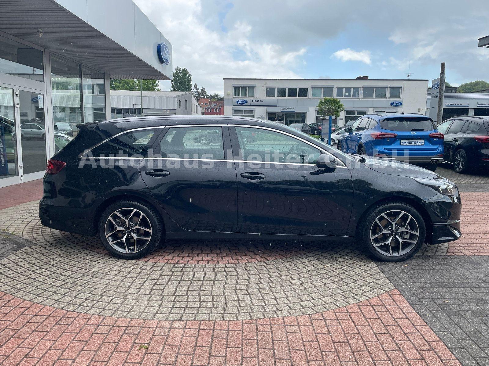 Kia Ceed SW 1.5 Spirit / 7.Gang+Kamera+JBL, миниатюра 7
