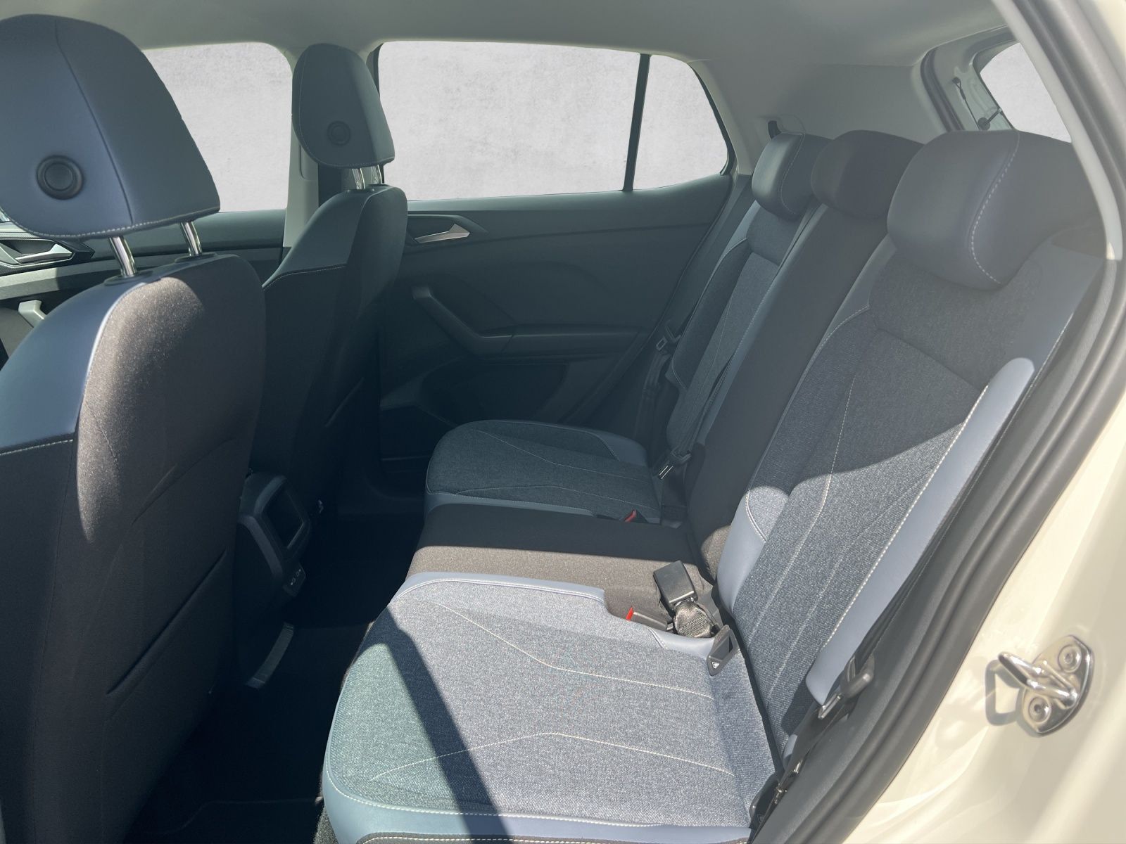 T-Cross Style 1.5 TSI DSG AHK*ACC*Navi*CarPlay