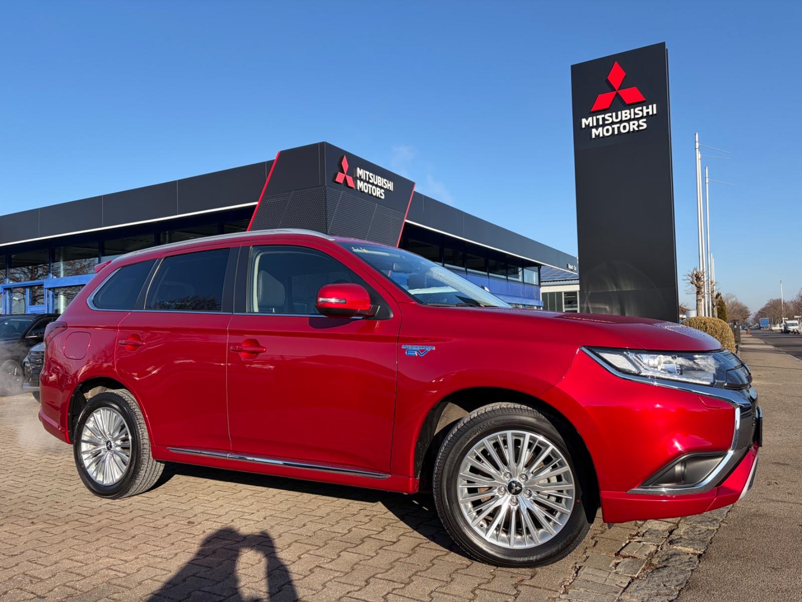 Mitsubishi Outlander PHEV Basis Spirit 4WD *Standhz*SHZ
