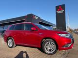 Mitsubishi Outlander PHEV Basis Spirit 4WD *Standhz*SHZ - rote Mitsubishi Plug-in Hybrid Outlander