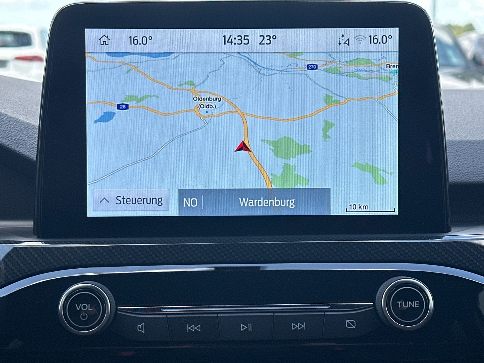 Fahrzeugabbildung Ford Kuga 2.5 PHEV ST-Line NAV+LED+KAMERA+SHZ+18ZOLL