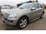 Mercedes-Benz ML 320 CDI Bi-Xenon Sportp. AHK 8x Alu eGHSD Mem - graue Mercedes-Benz ML 320