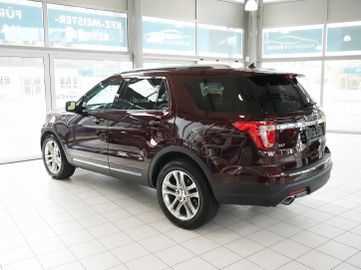 Ford Explorer - 3