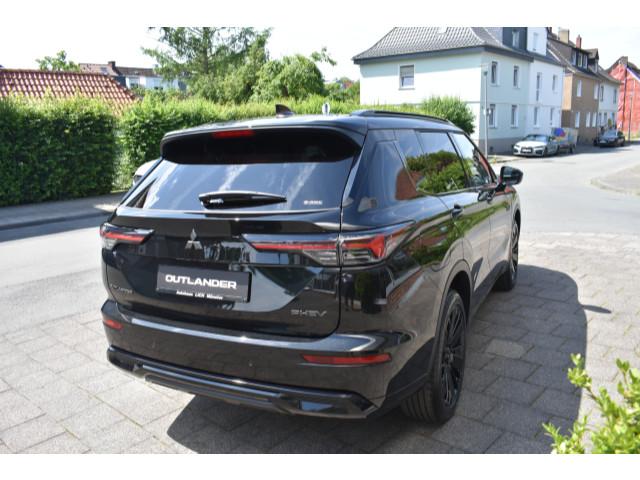 Mitsubishi Plug-In Hybrid Outlander 2.4 PHEV  Top Black