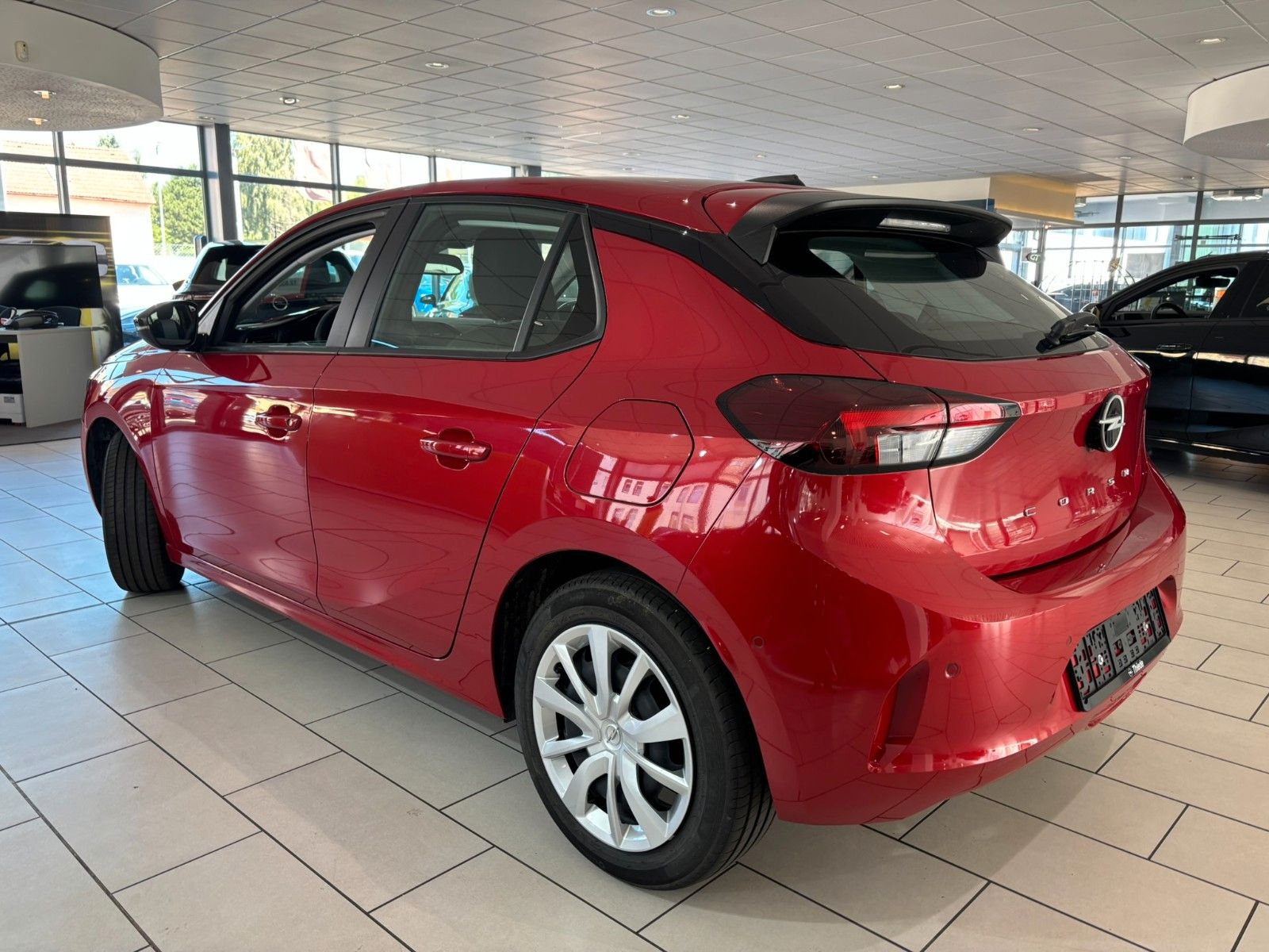 Fahrzeugabbildung Opel Corsa F 1.2 FACELIFT NAVI/LED/KAMERA/VIRTU./DAB+