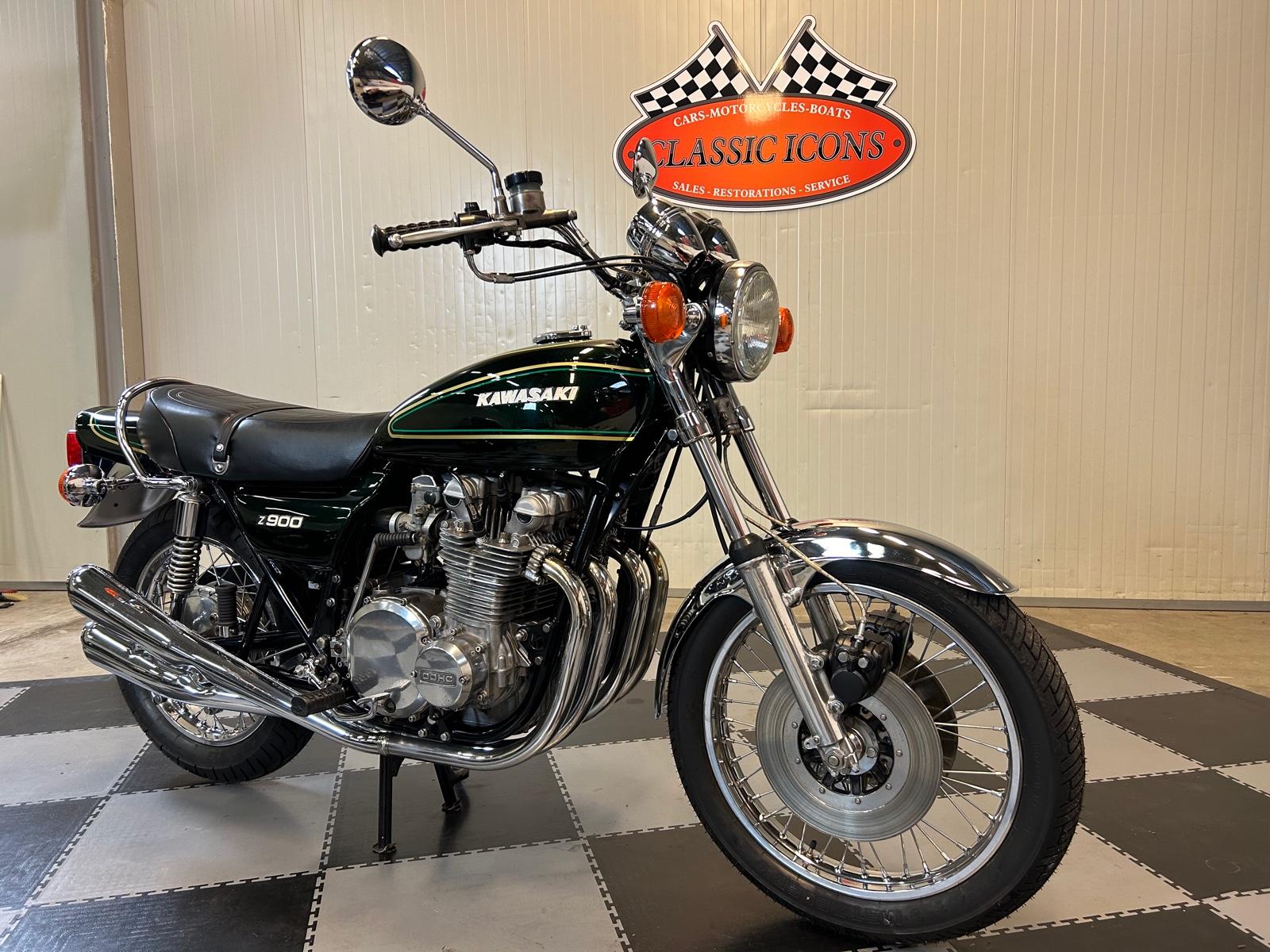 Kawasaki Z900 as new and original !